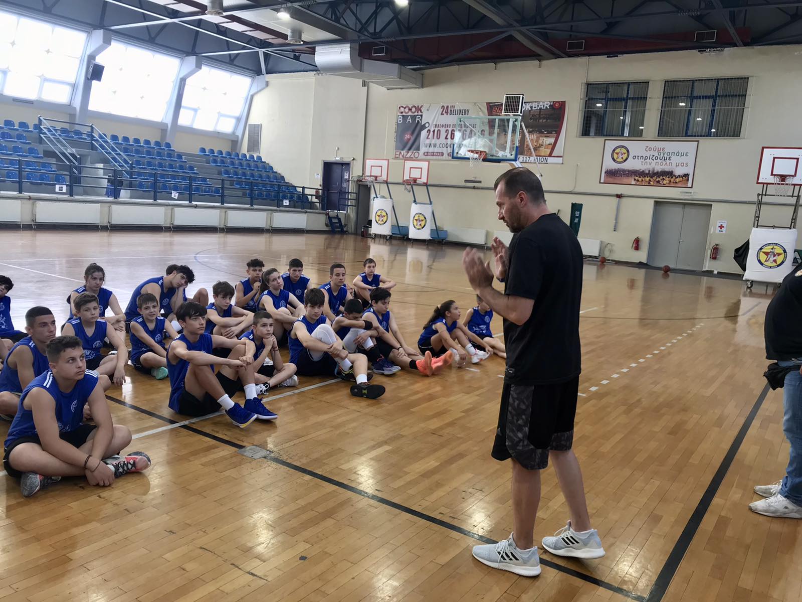 IMG fb62f5d98def86b83822d638463c1899 V