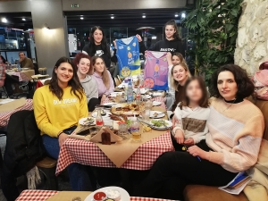 Δείπνησαν στο Art Of Grill οι Γυναίκες